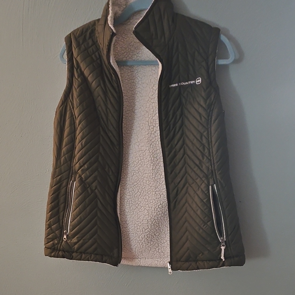 Women's Quilted Olive Green Vest by Free Country